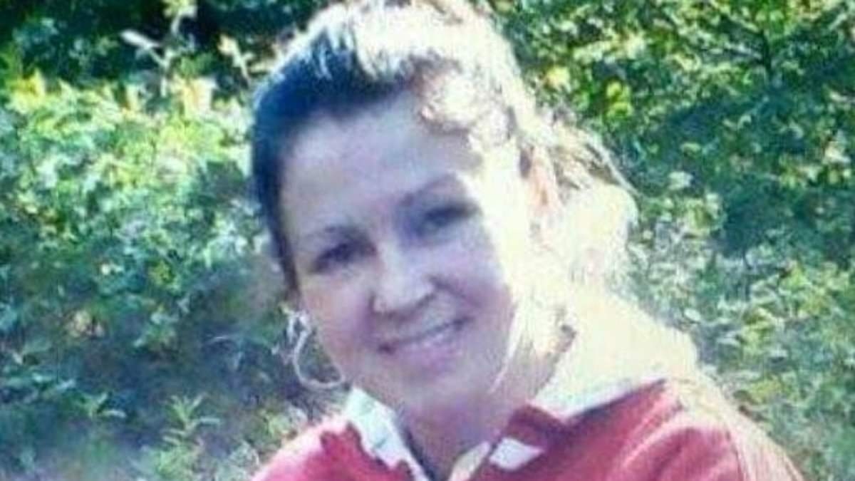 Neighbour 'scammed husband out of £1,500 saying he'd hire hitman to kill his wife - but instead blew the cash on holiday to Benidorm'