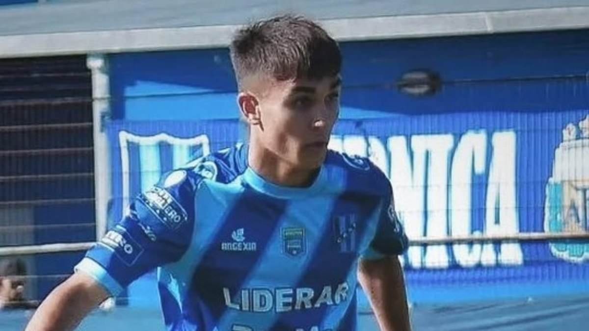 Argentine footballer, 18, dies during tragic knee surgery as club releases emotional statement as they close for mourning