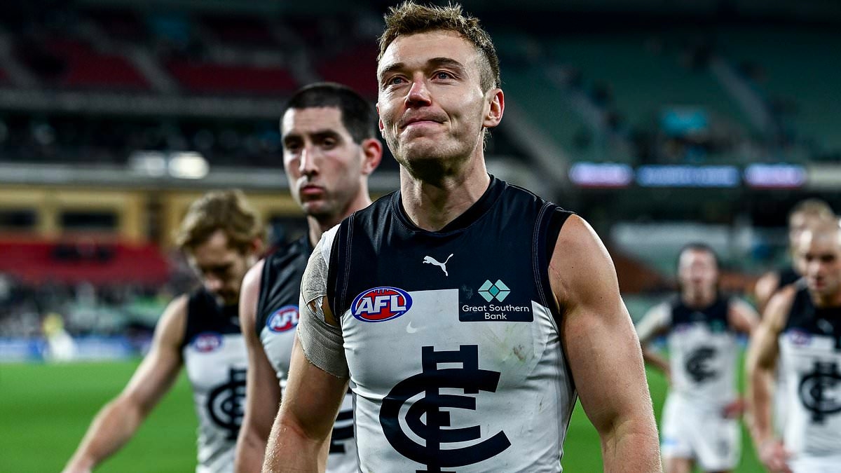 Furious footy fan vandalises Carlton AFL team's headquarters with a message that has a surprising twist