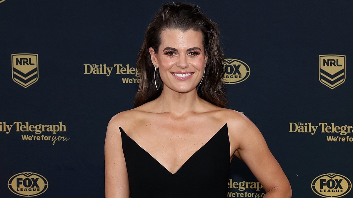 Hannah Hollis' shock career move: Popular Aussie TV presenter announces sudden departure from Fox Sports after 10 years