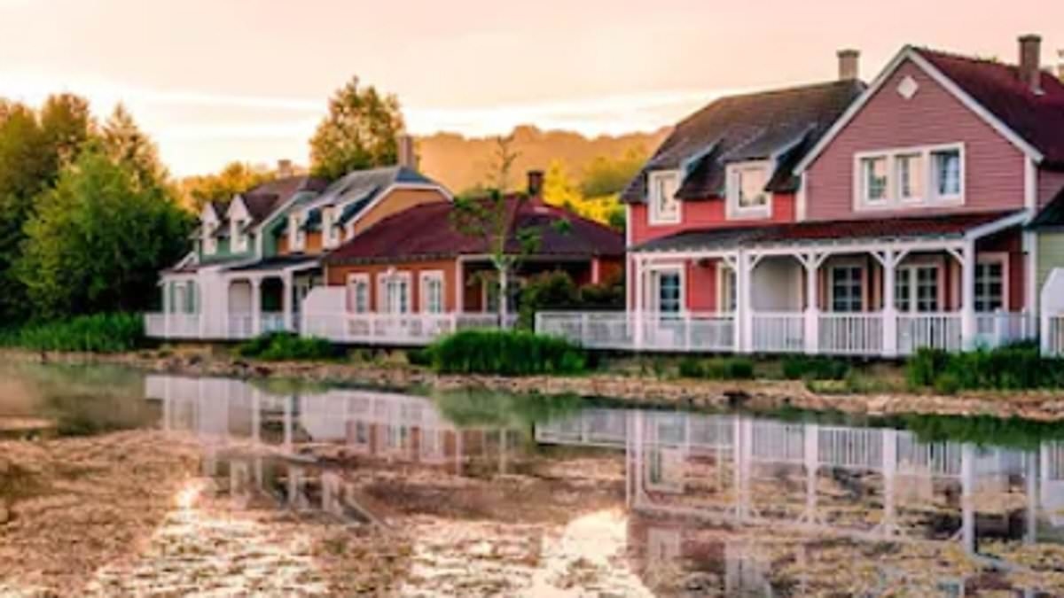 Woman praises lavish holiday park that 'looks like The Hamptons' - and it's CHEAPER than the UK version