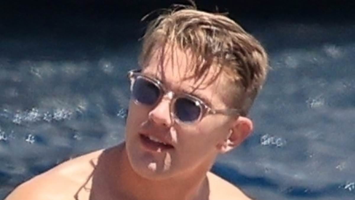 Viktor Gyokeres soaks up the sun in Greece as £85m wantaway Sporting star waits for offers from Arsenal and Man United with Premier League duo weighing up their striker target options