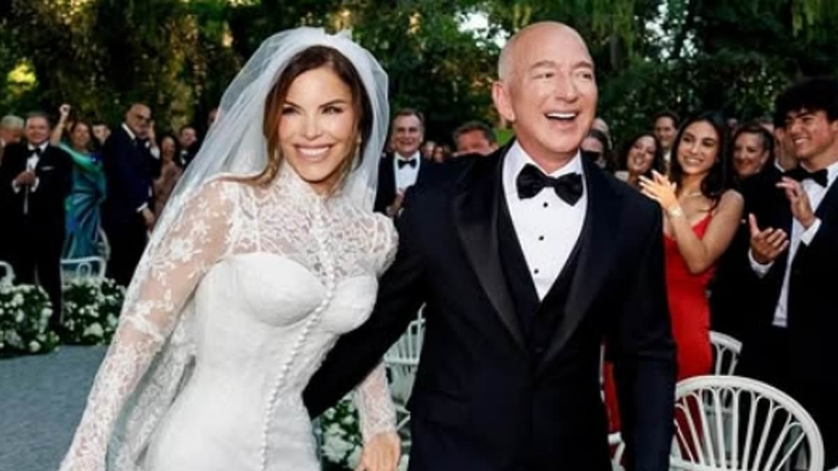 Kendall Jenner is spotted leaving Bezos-Sanchez wedding after her bleary-eyed sisters Kim and Khloe quit early