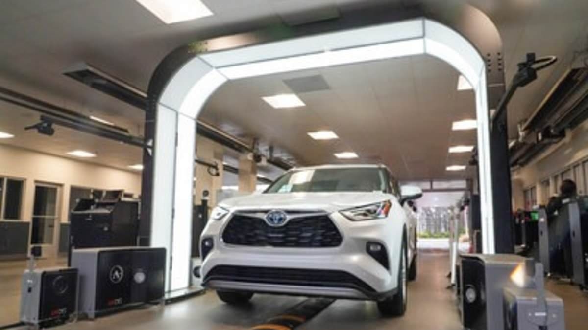 Driver fury as Hertz's new Orwellian scanners trigger instant $400 fines for barely visible scuffs