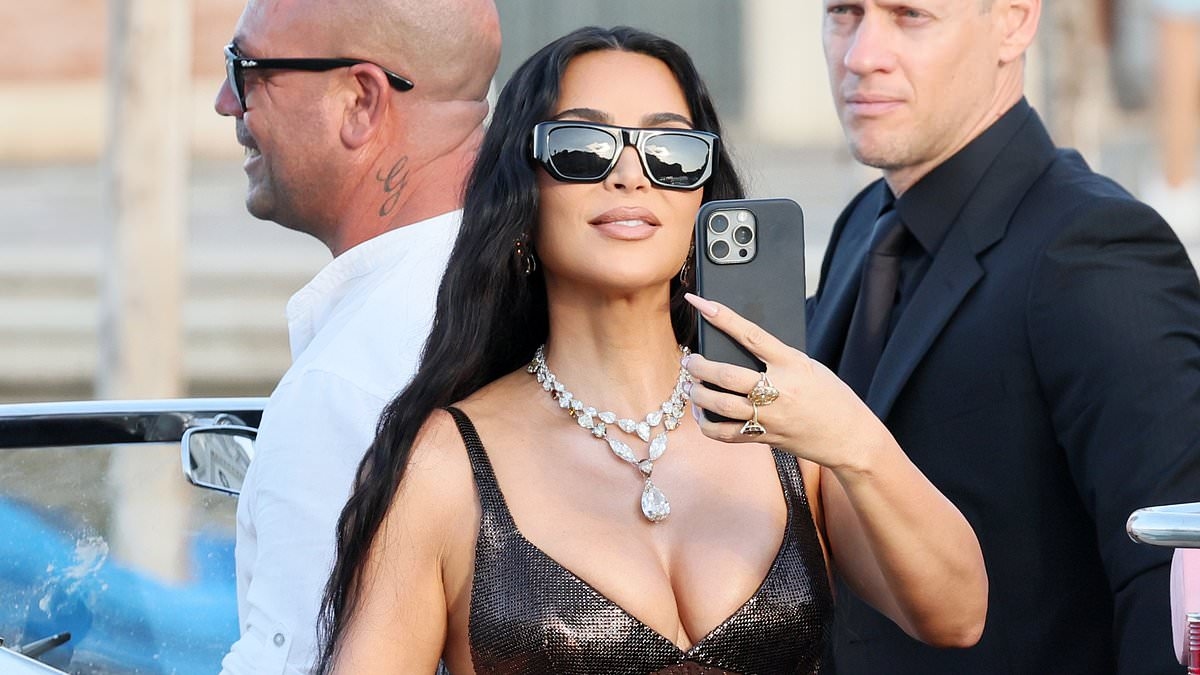 Aussie stylist Chris Kontos brutally slams Kim Kardashian's daring look at Jeff Bezos and Lauren Sanchez's wedding bash