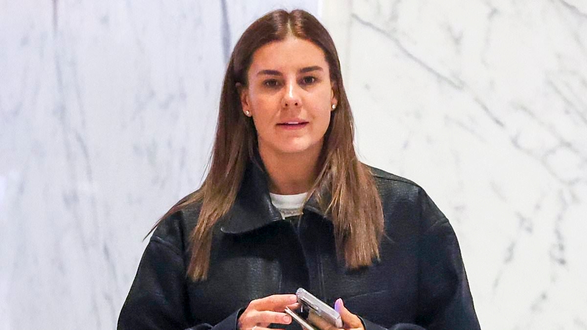 Nova's Lauren Phillips and her aviation millionaire fiancé Paul O'Brien jet into Sydney together in rare public sighting