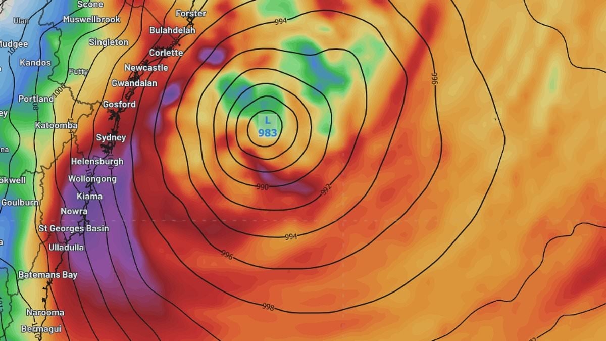 Sydney weather: Bomb cyclone hits NSW - what you need to know
