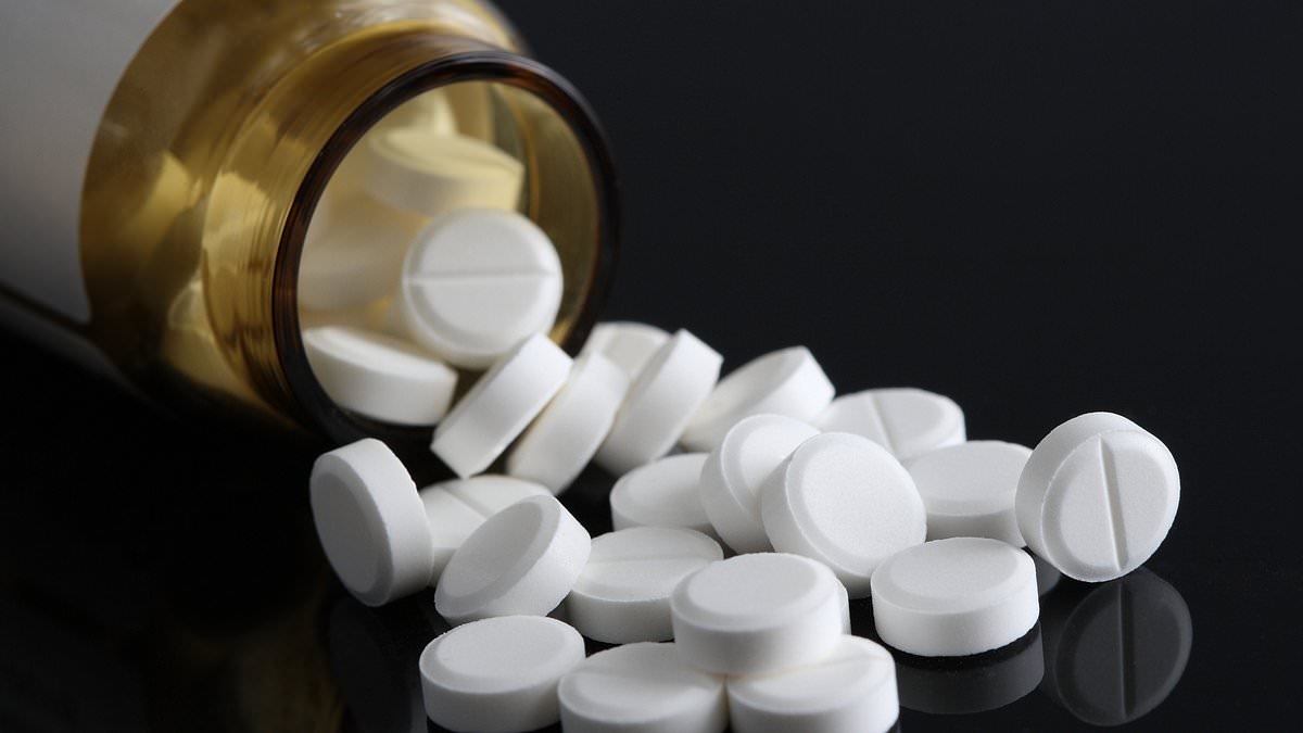 BREAKING NEWS Urgent warning as prescription drug taken by tens of thousands recalled due to cancer risk