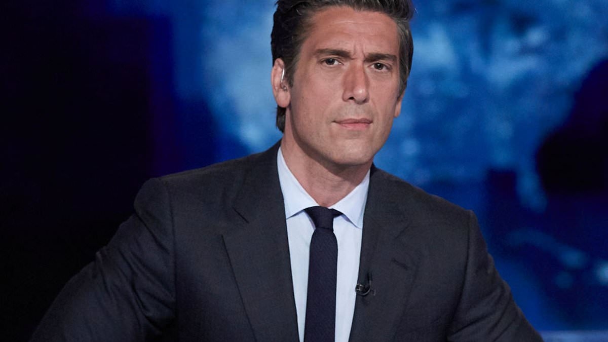 Kelly Ripa admits she took 'very indecent photos' by David Muir's portrait at studio in NYC