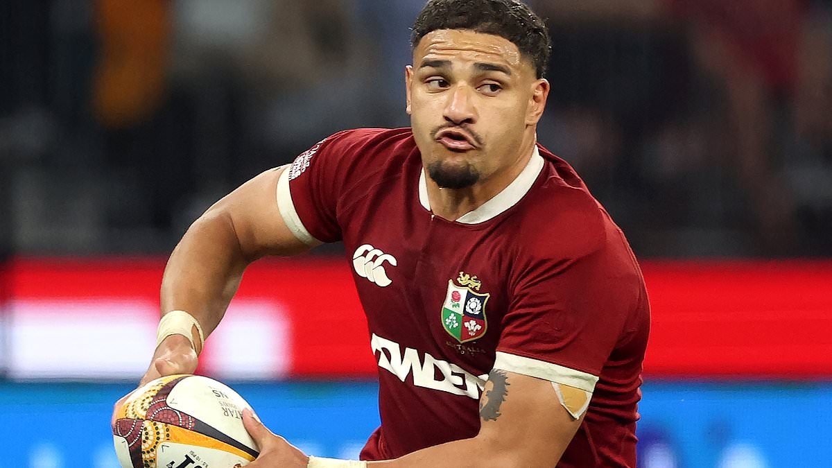 Aussies have a cheek taking cheap shots at Lions over nationality, writes Calum Crowe