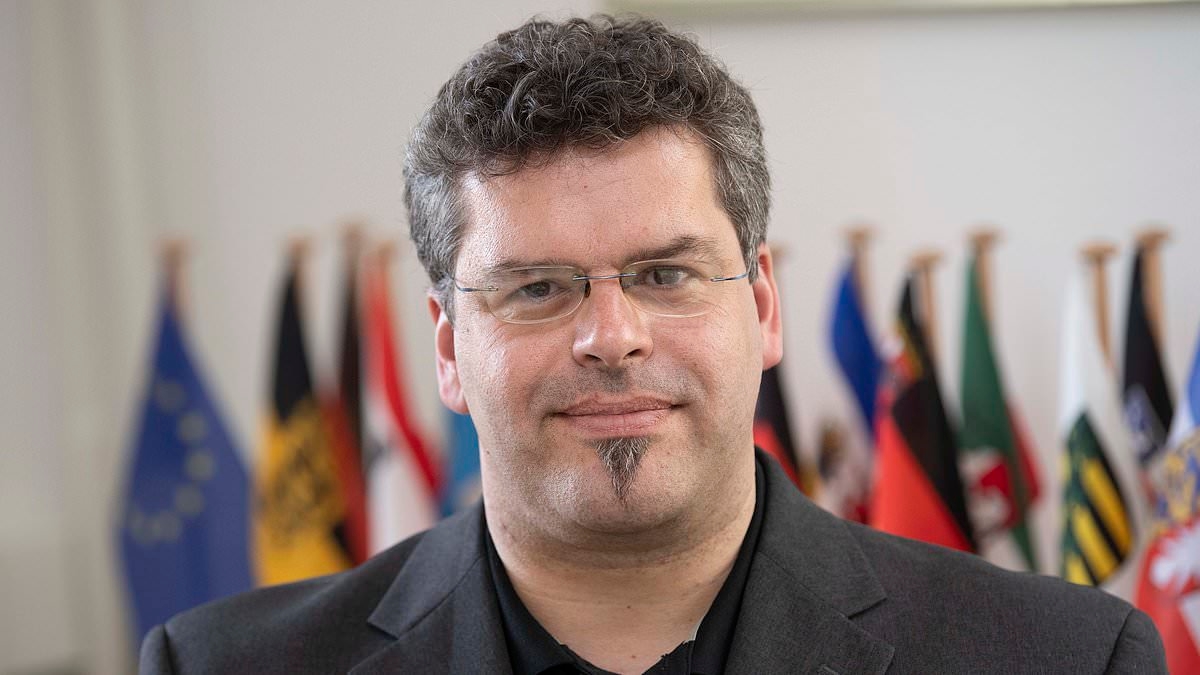 Germany foils 'Iranian spy's plot to attack Israeli and Jewish community leaders'