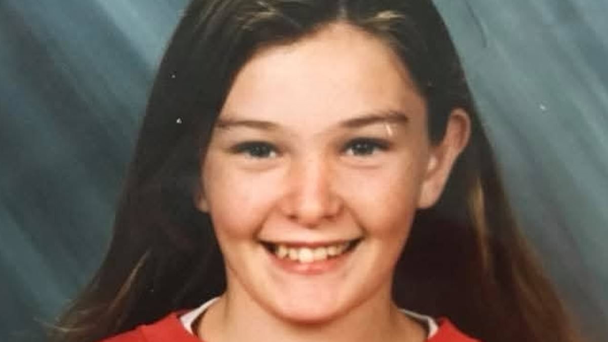 Fresh bid to solve the mysterious disappearance of Aussie mum and her teenage daughter after 25 years