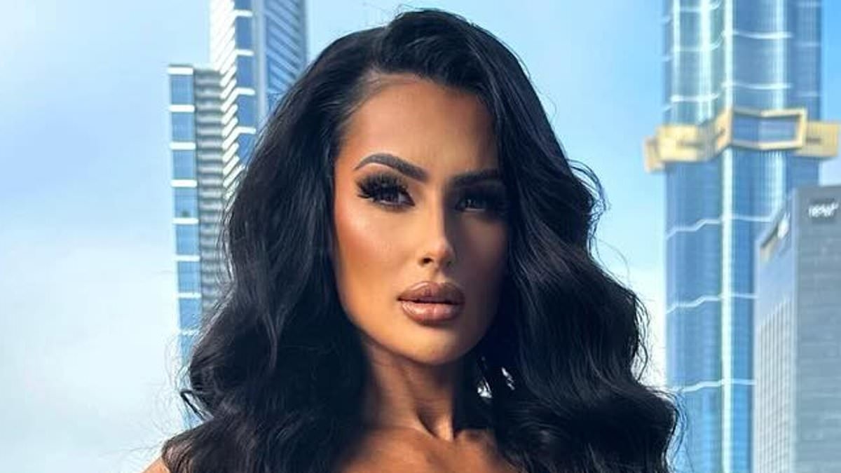 Former NRL WAG Arabella Del Busso buys $210K Range Rover following release from prison - and unveils her custom number plate