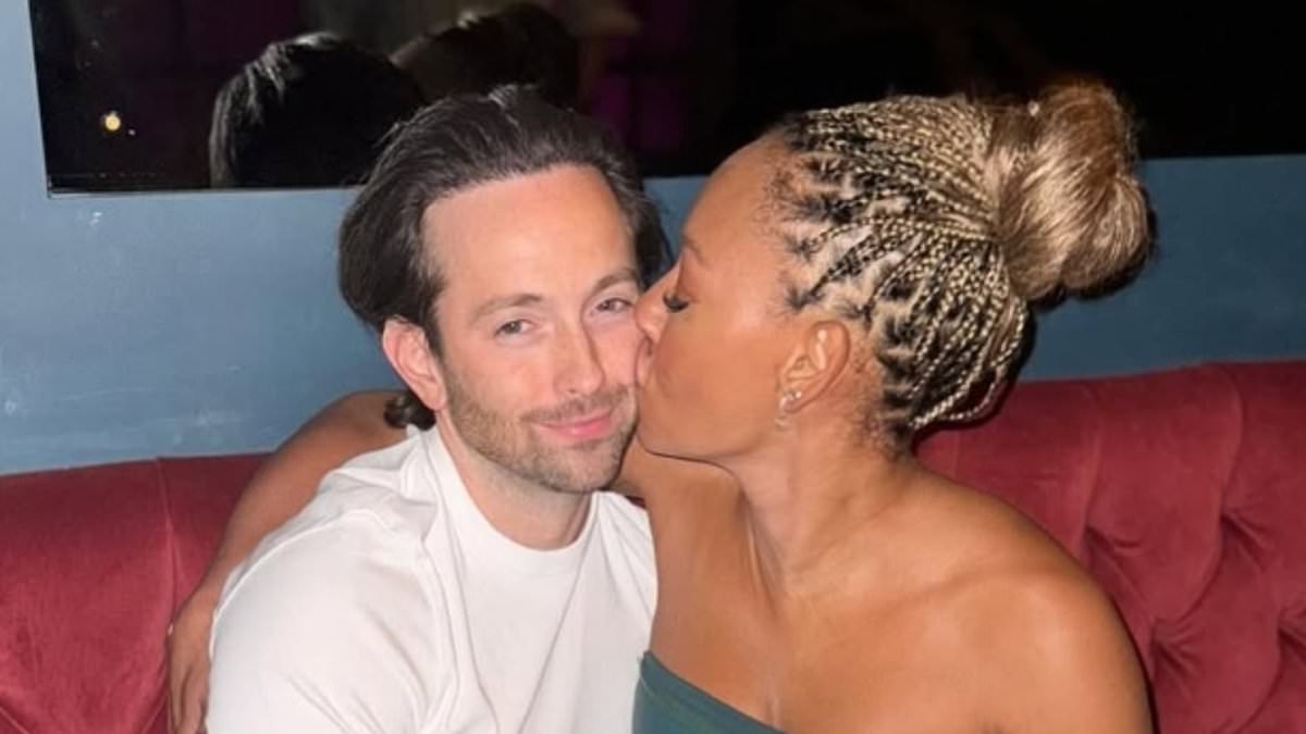 EXCLUSIVE Mel B to throw £28,000 lavish wedding party at the Shard after she ties the knot for the third time with fiancé Rory McPhee at St Paul's Cathedral