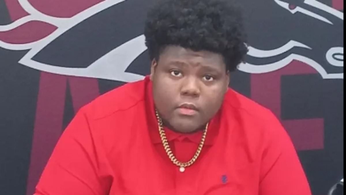 College football freshman, 18, tragically killed in shooting months out from debut season