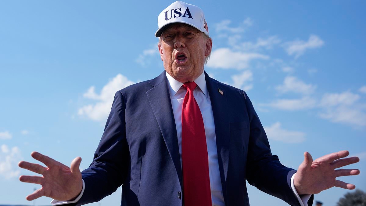 Trump admits why he's 'not happy' after long call with Putin to discuss Ukraine peace deal