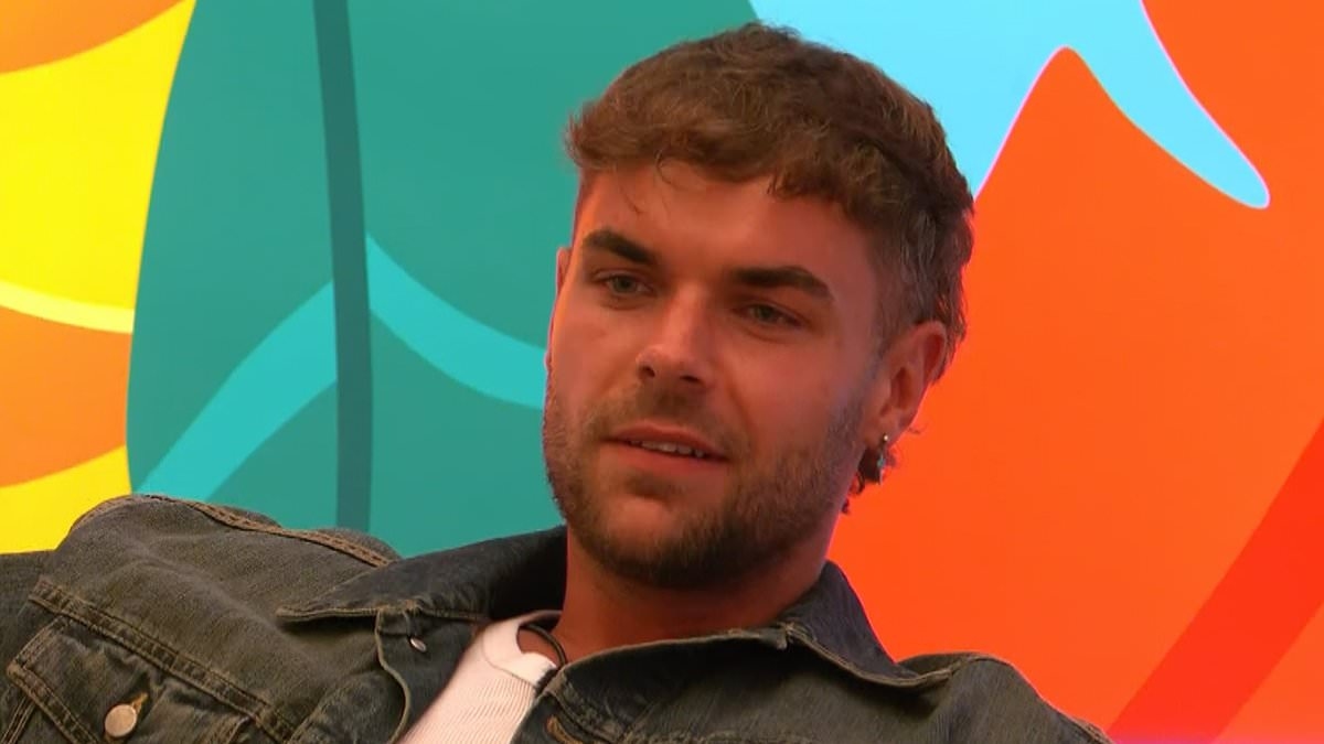 Love Island fans call for 'nasty' Harry and Helena to be DUMPED from the villa as they make shock U-turn decision behind Shakira's back