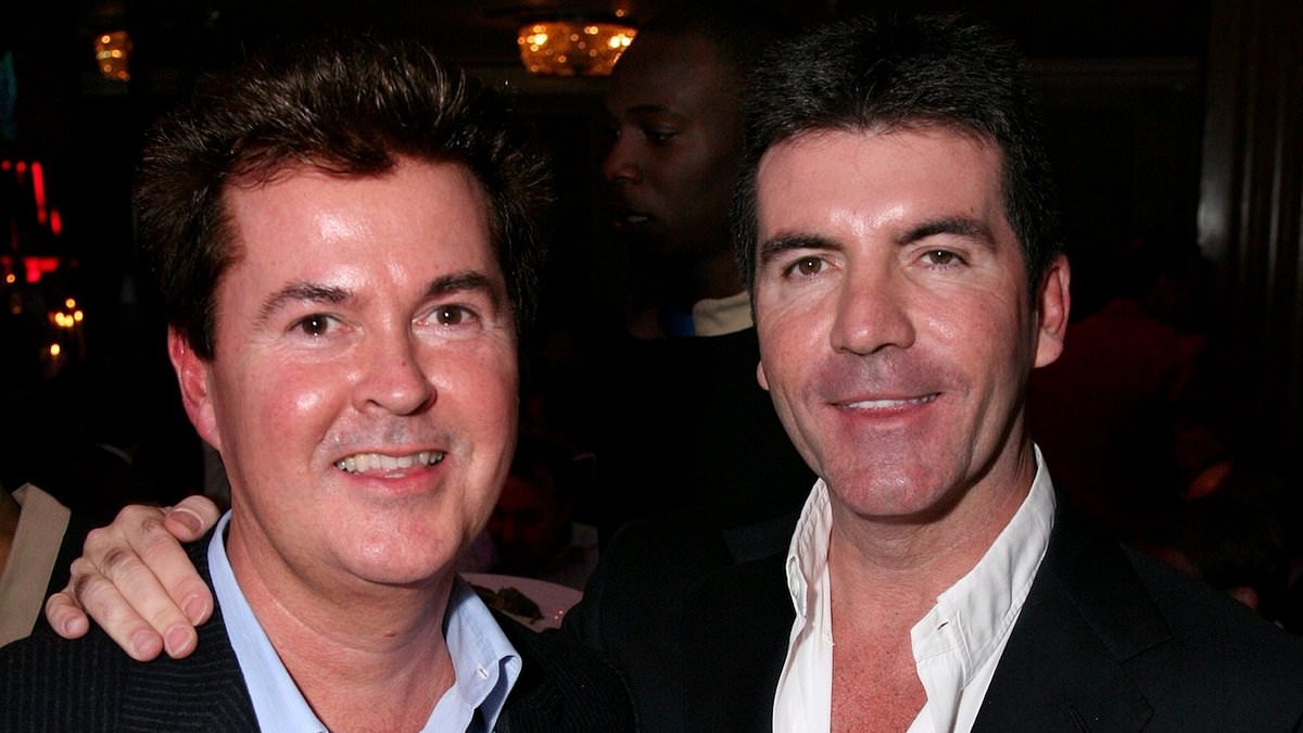 Warring music managers Simon Cowell and Simon Fuller set for awkward reunion as they both plan to attend Mel B's star-studded wedding
