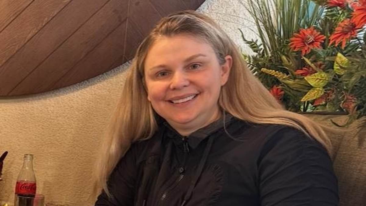 EXCLUSIVE The breakfast that helped me lose four stone: Mother, 42, reveals three simple changes that saw her drop from a size 16 to a size 8