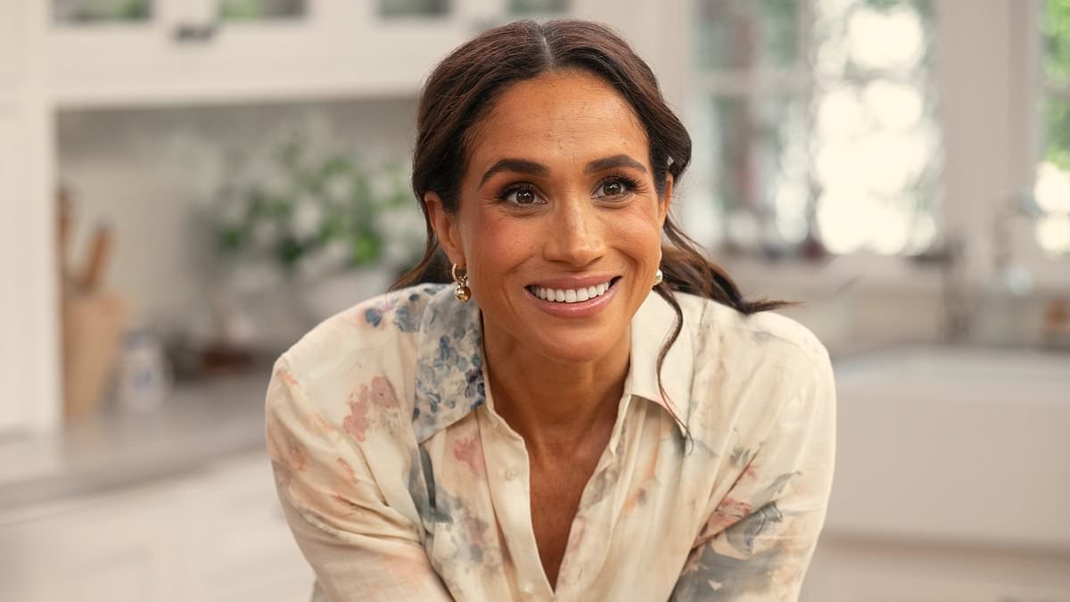 Meghan Markle posts loved-up snap alongside Prince Harry as she gushes over their kids on Fourth of July