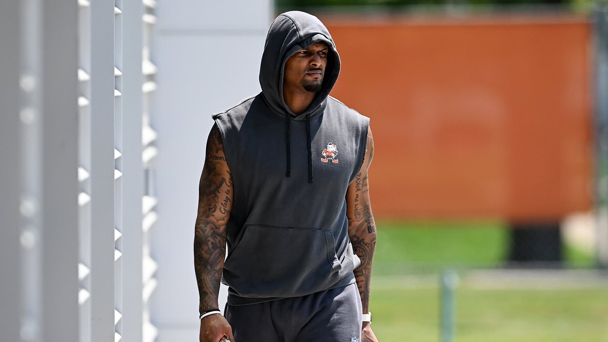 Deshaun Watson announces major life update with girlfriend Jilly Anais on social media
