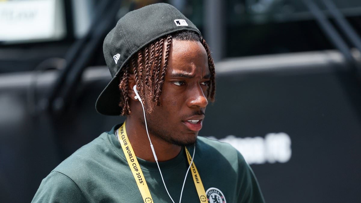 Revealed: Chelsea's minimum asking price for Noni Madueke after Arsenal 'agree personal terms' with forward