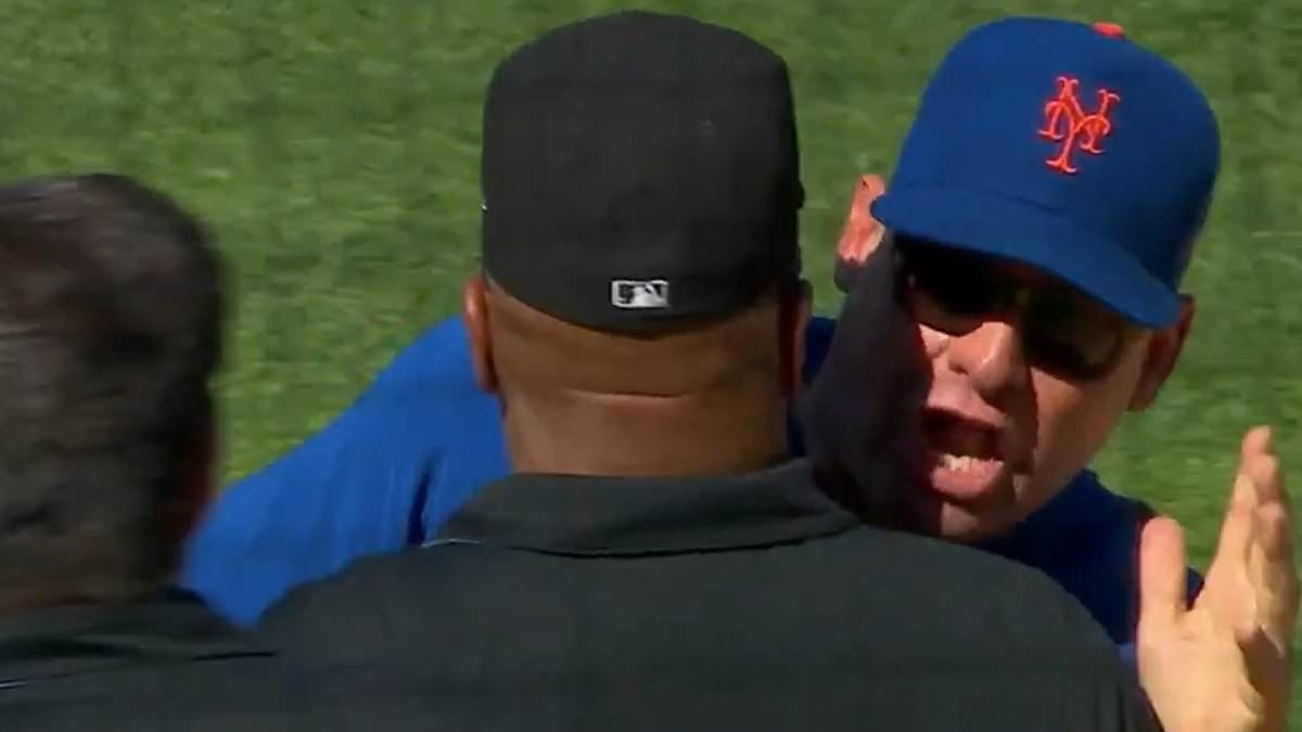BREAKING NEWS Moment furious Mets manager Carlos Mendoza ERUPTS at MLB officials before getting ejected from Yankees game