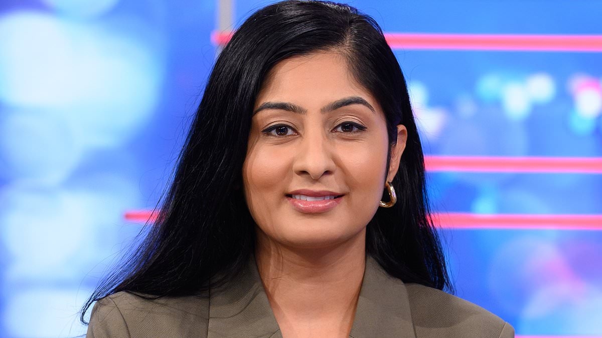 Ex-Labour MP claims 72,000 people have signed up to new left-wing party despite chaos over Jeremy Corbyn's involvement