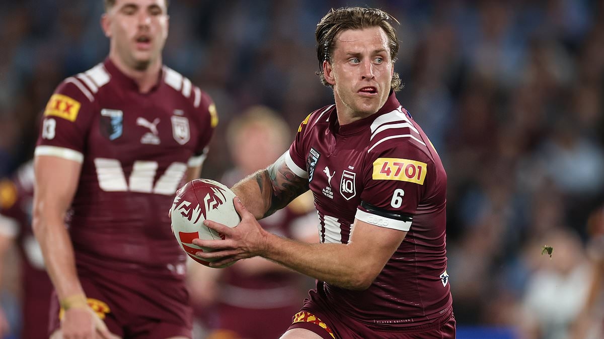 Maroons star produces subtle act of support for heartbroken team-mate in the build-up to Origin III