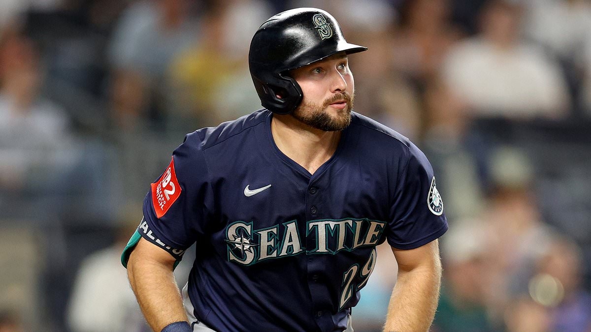 Yankees broadcaster left scandalized as coverage obsesses over player's 'Big Dumper'