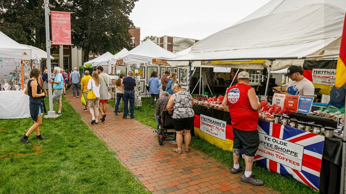 Vegetarian mob gangs up on Maine CLAM festival for failing to provide plant-based alternative