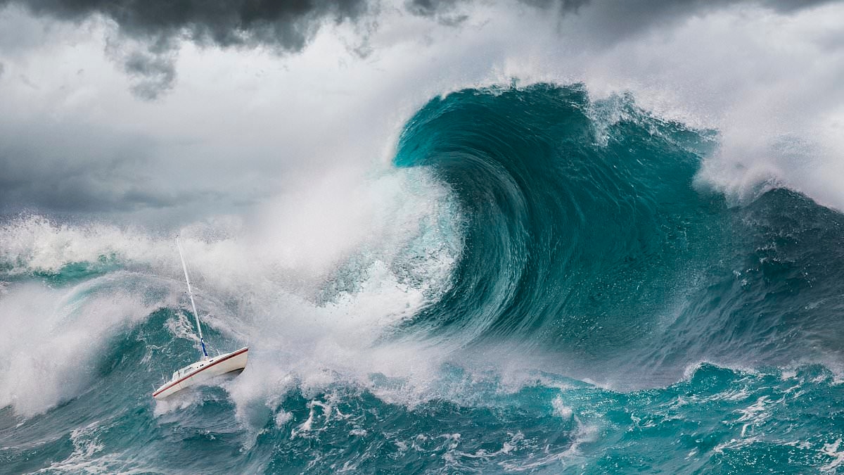 Scientists issue chilling warning over 'doomsday tsunami' likely to hit parts of the U.S. by 2100