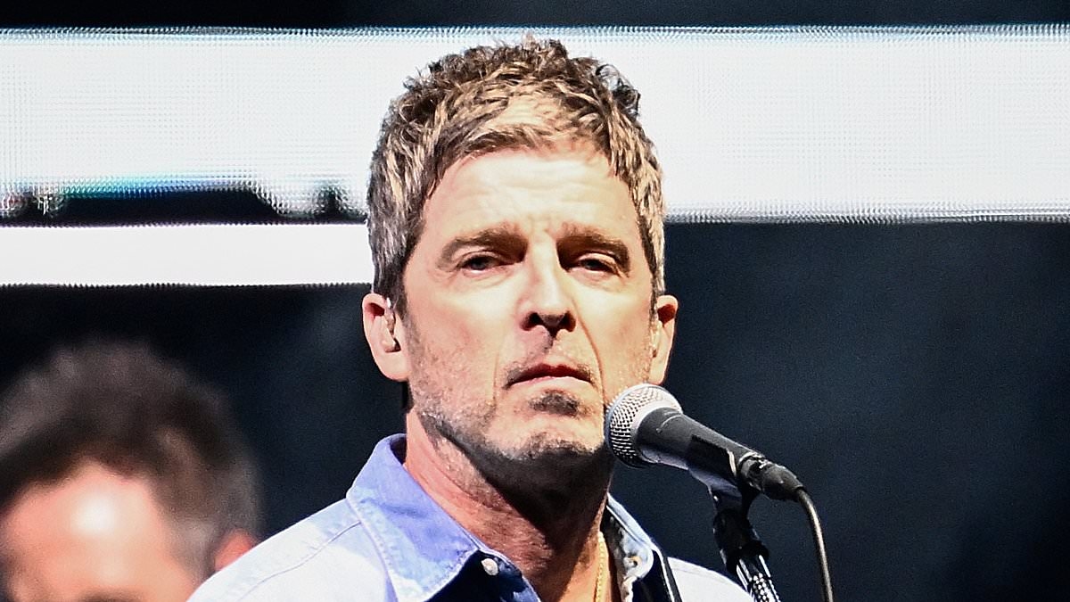 Noel Gallagher is 'donating thousands of pounds' from Oasis reunion tour profits to Teenage Cancer Trust