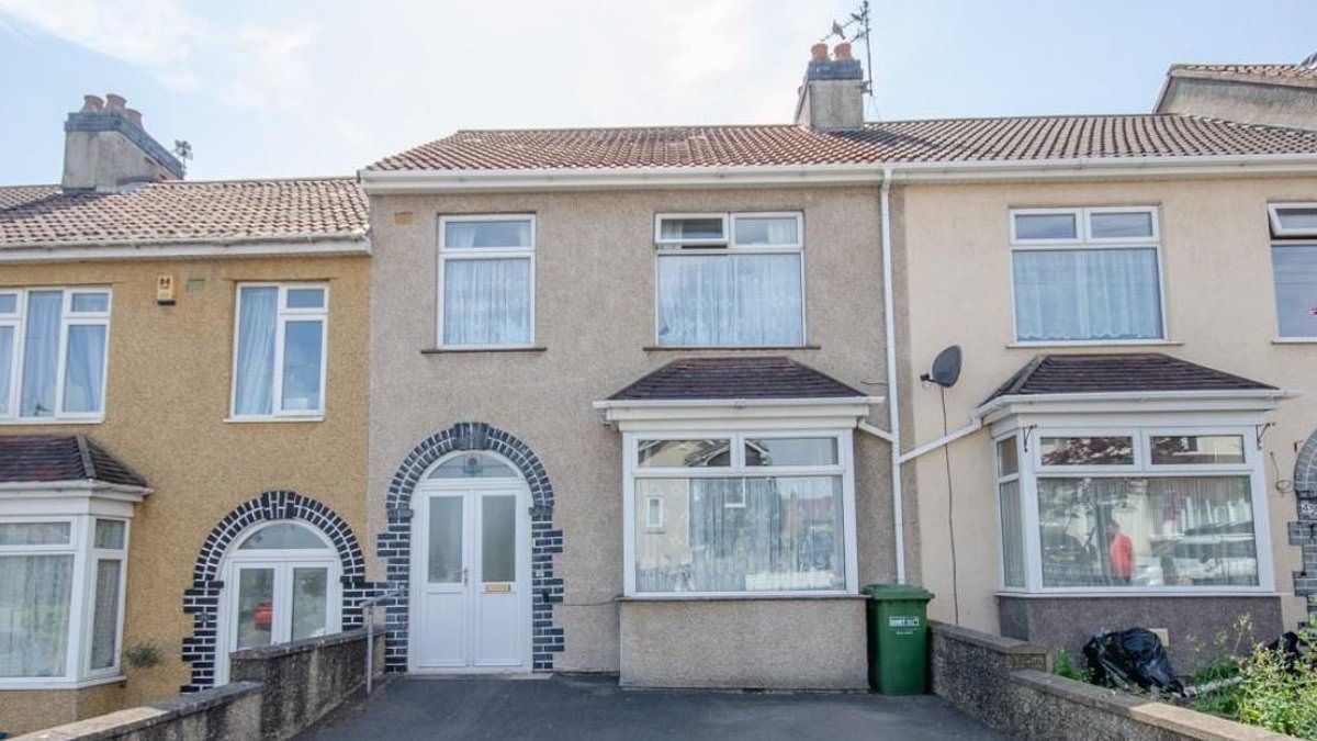 Three-bedroom house in Bristol goes on sale for £350,000 but there's a very unusual feature