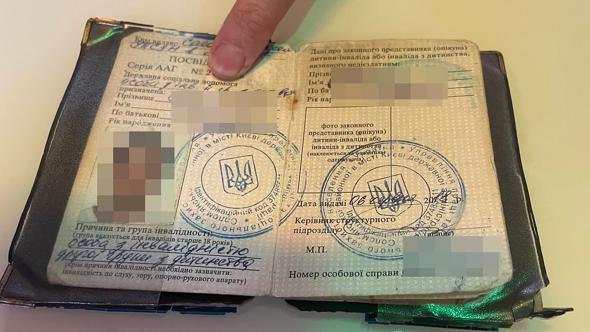 Ukrainian 'draft dodgers' reveal how they avoided going to war