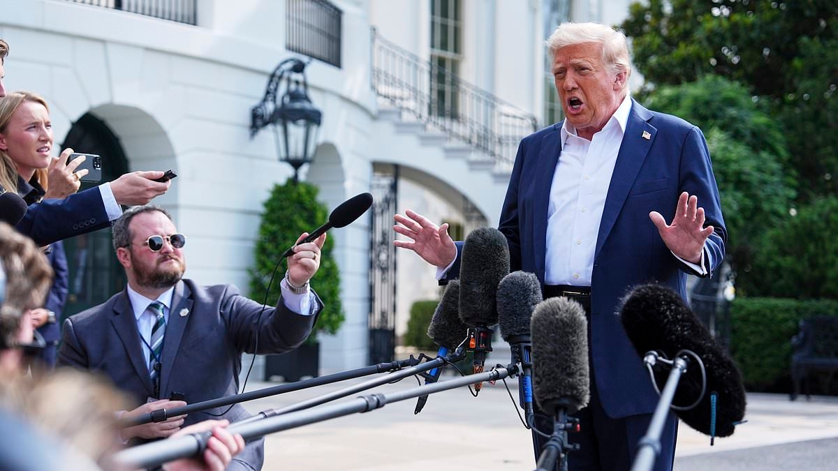 Trump breaks silence on new Canada tariff threat