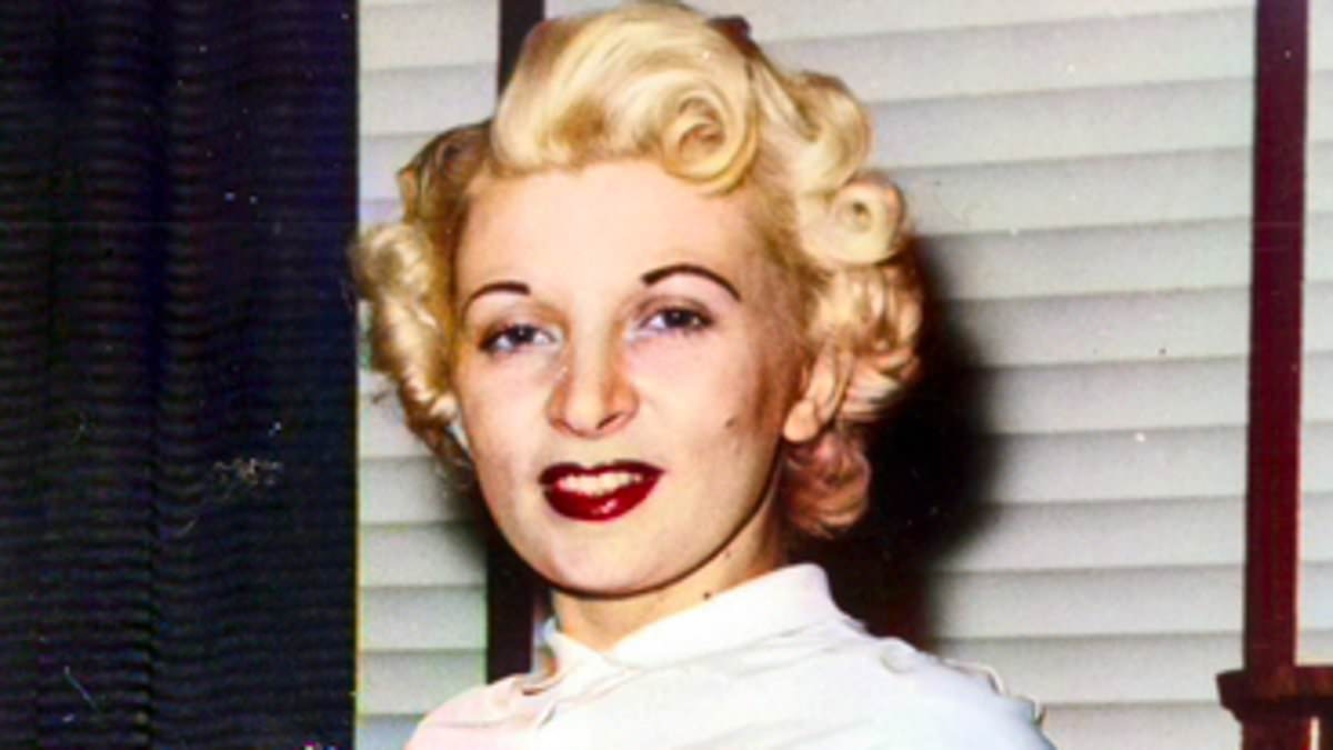 Historic London pub marks 70th anniversary of Ruth Ellis becoming UK's last woman hanged for murder, after she gunned lover down outside saloon bar - amid calls for a pardon and ITV drama