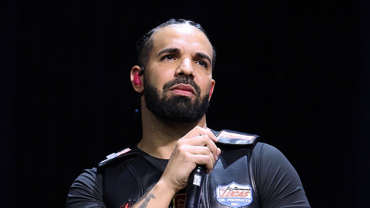 Drake gives shocking response to 'F*** Kendrick' Lamar chant at London festival after brutal feud