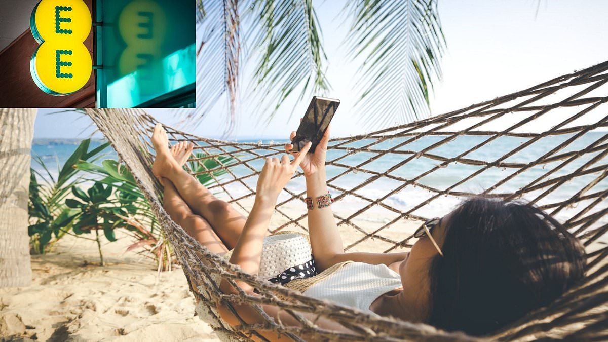 Thousands of EE customers overcharged and due a refund - how to check if YOU'RE affected