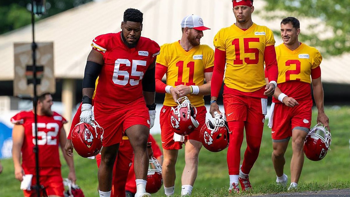 Deadline nears for Chiefs to sign star right guard Trey Smith to new contract or pay him $23m for next season