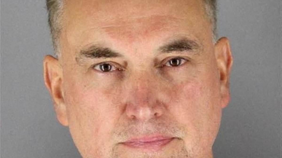 Accused Minnesota assassin Vance Boelter indicted on federal murder charges over Democrat shootings