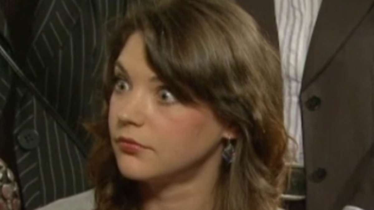 Antiques Roadshow guest 'takes expert's breath away' with 'absolutely superb' item never seen on show before worth life-changing sum - gasping 'I'm beside myself!'