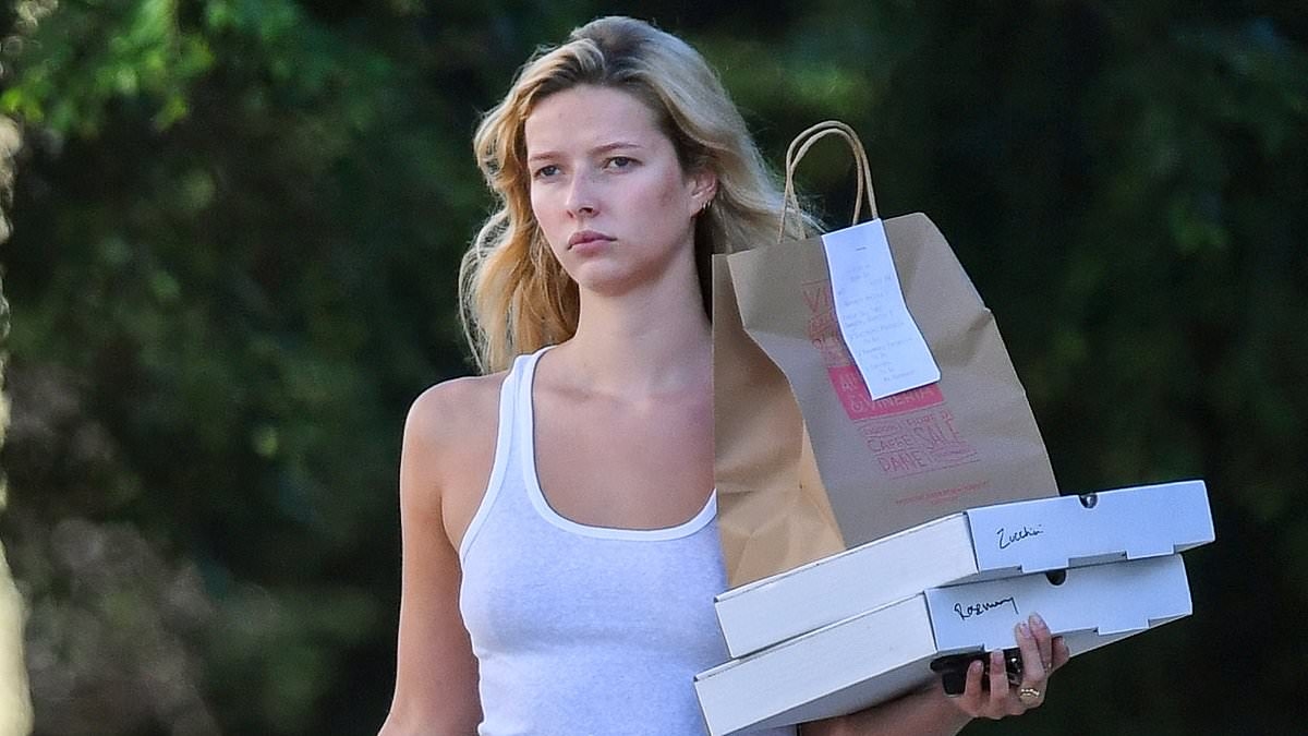Apple Martin goes against mom's diet rules as she steps out in the Hamptons