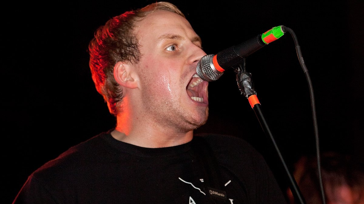 BREAKING NEWS Bass guitarist for iconic punk band Comeback Kid dies after short health battle