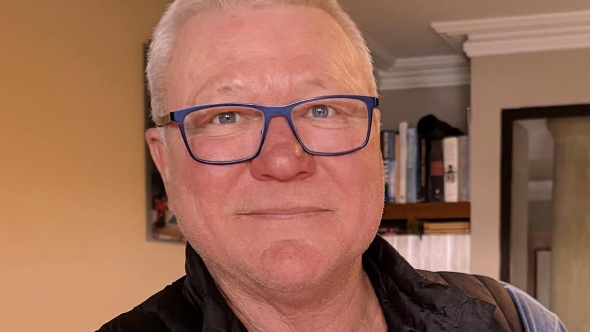 Fans freak out over Scott Cam's extraordinary likeness to his granddaughter