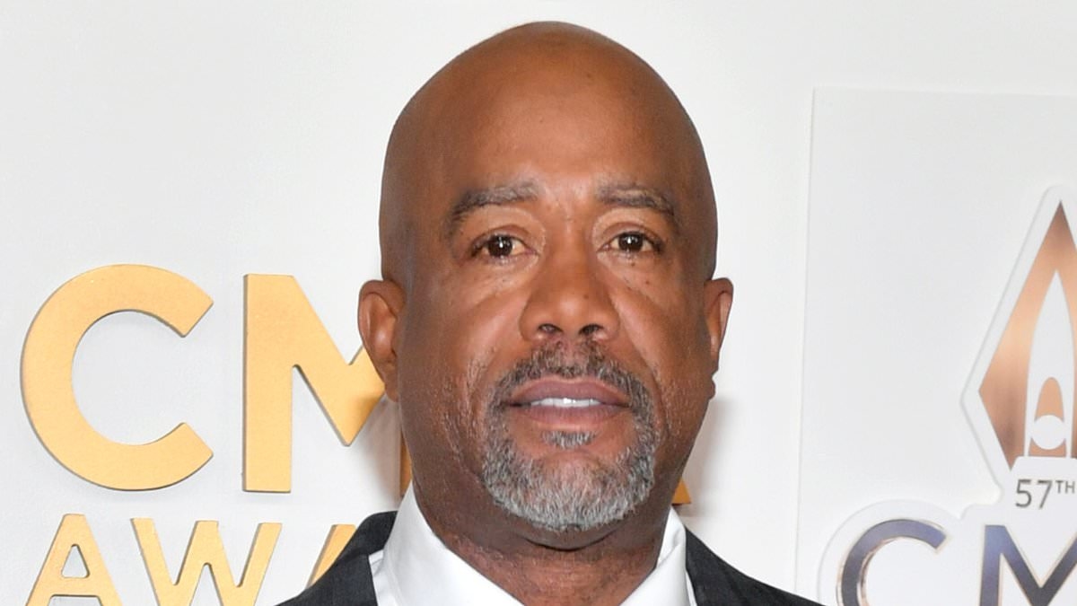 Country star Darius Rucker unexpectedly ends concert mid-set and admits he's 'never done this before'