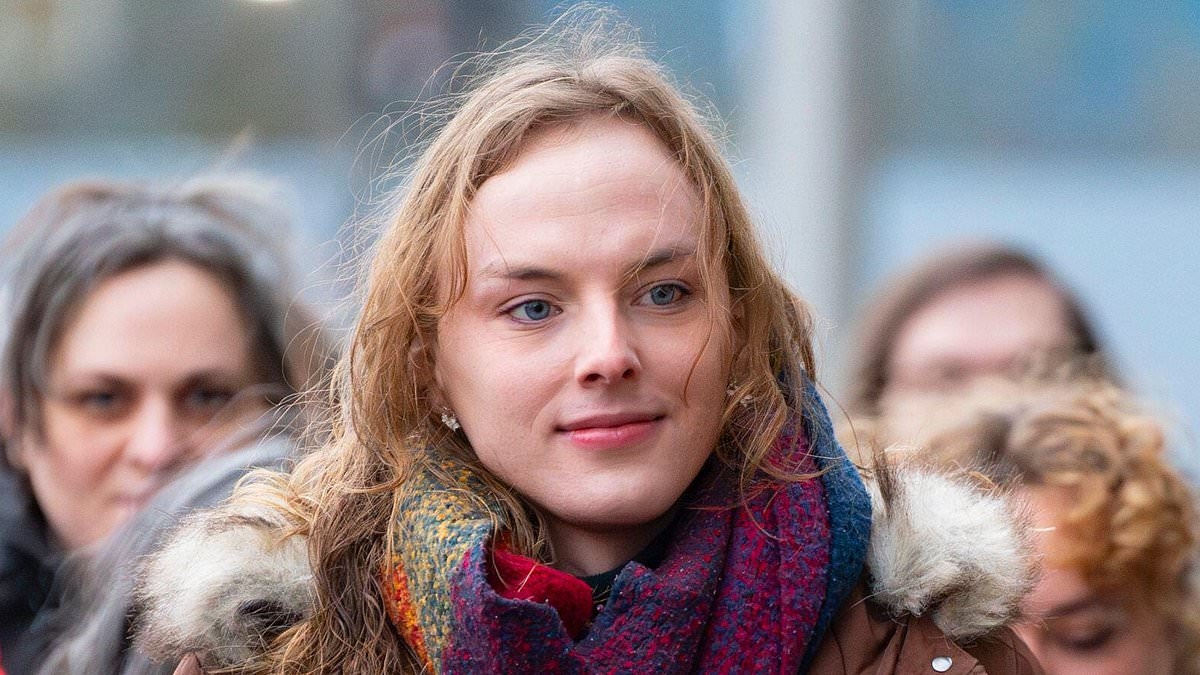 Nursing chief 'can't recall' seeing risk assessment that led to suspension of nurse who had complained about trans doctor using female changing room