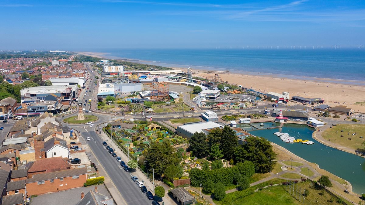 Homes with a sea view now demand £90,000 premium - we reveal the location most
