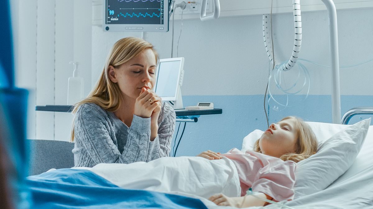 Deadly illness that kills 110,000 a year rapidly becoming resistant to antibiotics in terrifying mutation