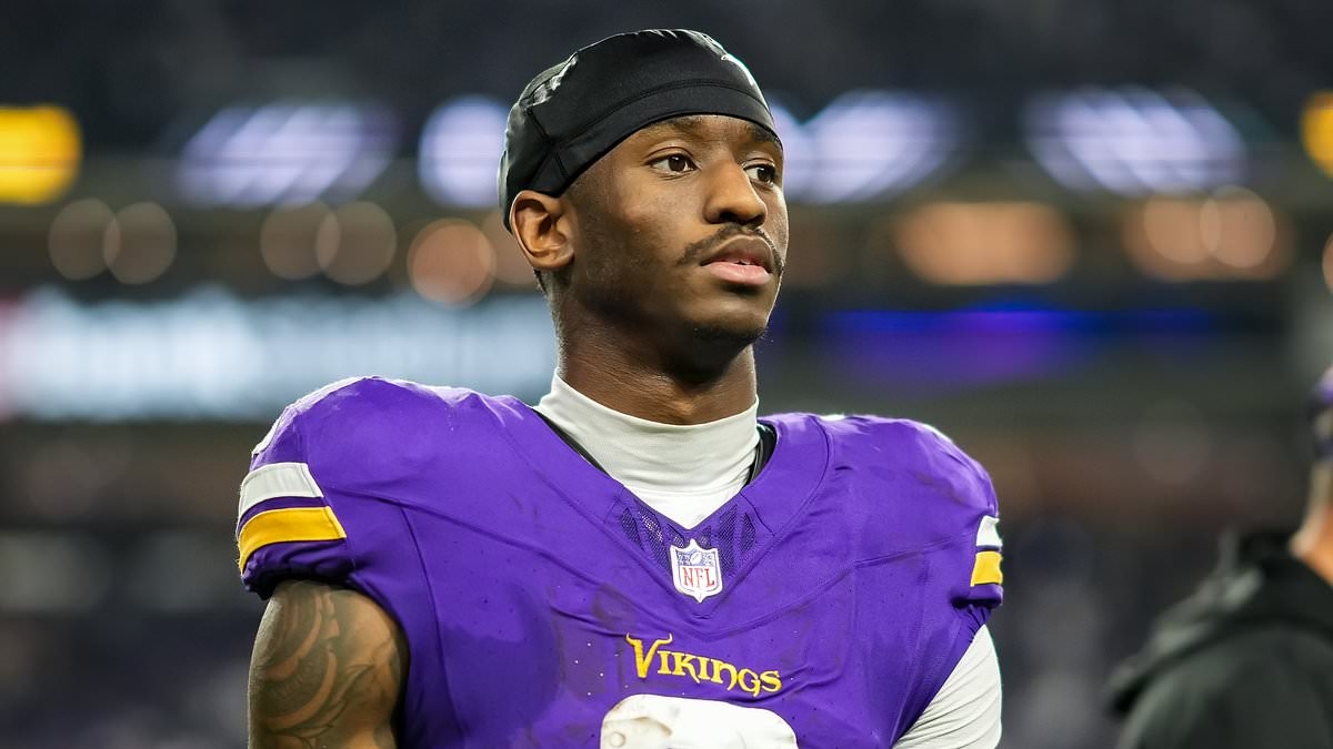Star NFL wide receiver cuts plea deal in DUI case after cops 'found him sleeping behind wheel at LAX'